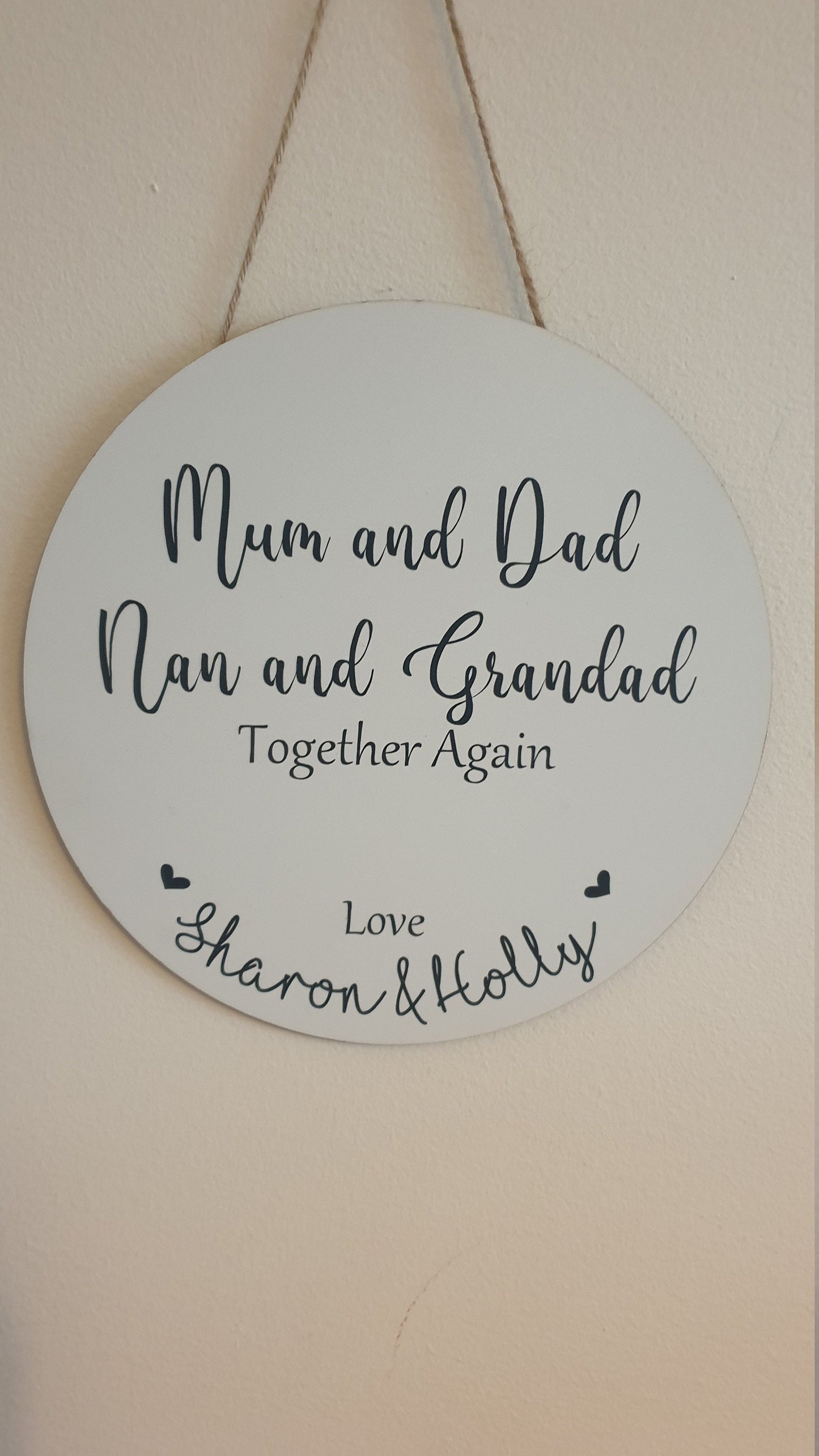 Personalised Memorial Plaque | Round Sign | Custom | Wooden | 20cm | Grave Decoration | Funeral | Headstone | Remembrance | Irish | Ireland