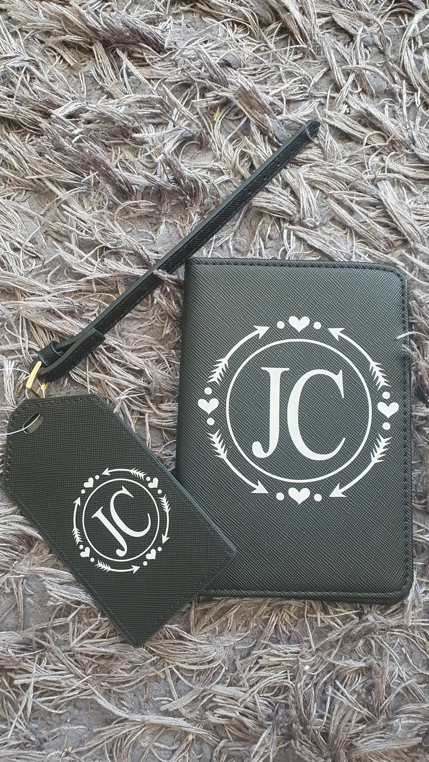 Personalised Initial Passport Cover And Luggage Tag Set | Passport Holder | Travel Gift | Holiday | Heart Monogram | Custom | Ireland Irish