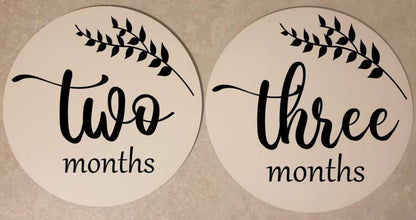 Baby Milestone Discs Set | Monthly Plaques | Newborn Birth Announcement | Photo Prop | Hello World | Baby Shower Gift | Ireland | Irish