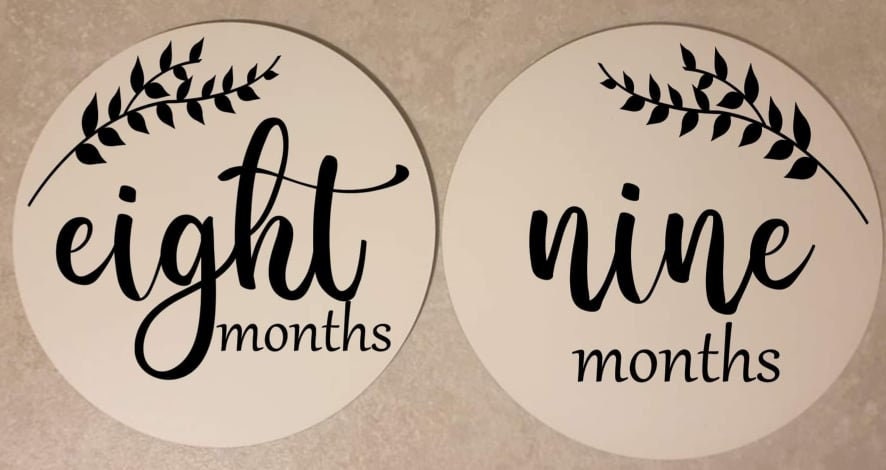 Baby Milestone Discs Set | Monthly Plaques | Newborn Birth Announcement | Photo Prop | Hello World | Baby Shower Gift | Ireland | Irish