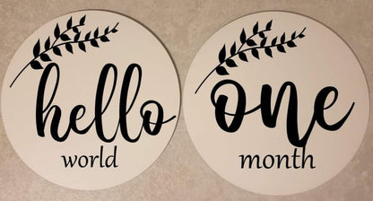 Baby Milestone Discs Set | Monthly Plaques | Newborn Birth Announcement | Photo Prop | Hello World | Baby Shower Gift | Ireland | Irish