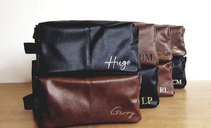 Personalised Mens Washbag | Father's Day Gift | Initial | Name | Monogram | Present For Dad | Husband | Gym Bag | Leather Look | Ireland