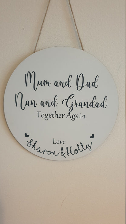 Personalised Memorial Plaque | Round Sign | Custom | Wooden | 20cm | Grave Decoration | Funeral | Headstone | Remembrance | Irish | Ireland