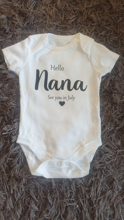 Pregnancy Announcement Baby Vest