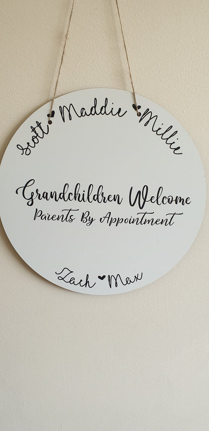 Personalised Round Grandchildren Sign | Grandparents | Plaque | Custom | Hanging Sign | Wooden | 20cm | Mothers Day Gift | Irish | Ireland