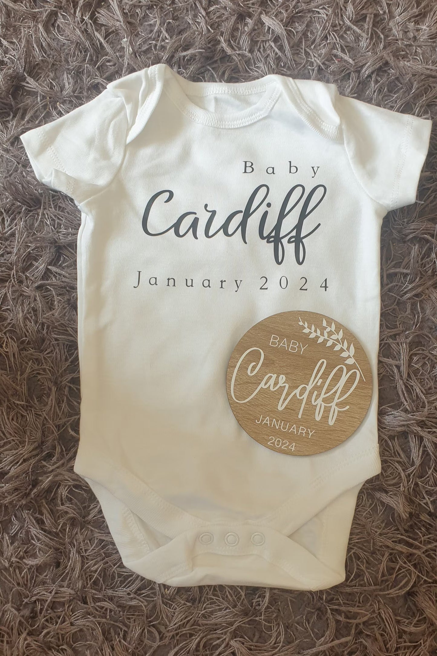 Personalised Pregnancy Announcement Baby Vest & Disc Set